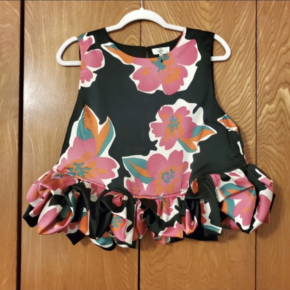 Entro Ruffle Peplum Top - Picture 3 of 7